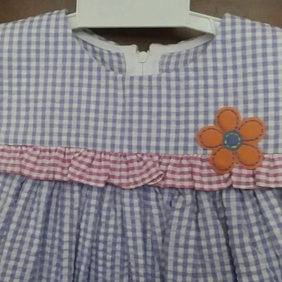 NWOT dress with matching shorts and sun bonnet - Picture 5 of 6
